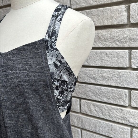 Lululemon Rest Less Tank Top Grey Size 8 - Picture 5 of 13